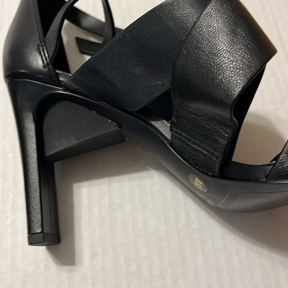 Gianni Bini black heels 8.5 - Picture 8 of 8